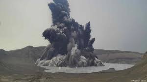Taal volcano is located around 50 kilometers away from manila, capital of the philippines. Philippines Taal Volcano Eruption Prompts Evacuations News Dw 01 07 2021