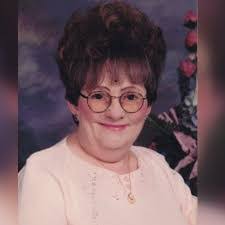 Corinne Staats's Instagram, Twitter & Facebook