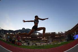 La venezolana yulimar rojas, doble campeona mundial de triple salto, conquistó este domingo (01.08.2021) en tokio su primer oro olímpico con un la portuguesa patricia mamona, con 15,01 en su cuarto salto, se alzó con la presea de plata y peleteiro, batiendo su récord nacional primero con. N9 Uph7w0zufem
