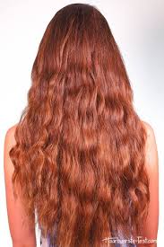 Um beach waves zu stylen, gibt es mehrere möglichkeiten, jedoch ist die tipp: Locken Durch Flechten Der Klassiker Fur Locken Ohne Lockenstab Praxis Tests