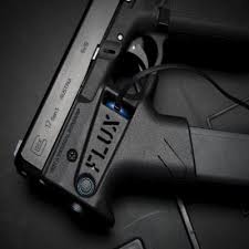 Mostly, the gen 5 glock 19 is just a glock 19, but there are some interesting and odd changes that warrant examination. Flux Flashmag Glockparts Com