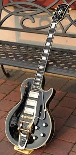 Gibson Black Acoustic Electric Guitar Acoustic And Electric Guitars Learn To Play The Bass Guitar Making Use Of These Easy To Understand Tips And Hi Gibson Guitars Electric Guitar Acoustic Guitar