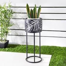 We have cheap wooden garden planters, greenhouses, raised beds, and compost bins available to help you grow vegetables and flowers. Cheap Garden Planters Plant Pots And Troughs B M Stores Plant Stand Decorative Planters Grey Bedroom With Pop Of Color