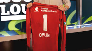 Der titel der ausstellung «auf reisen» weist einerseits darauf hin, dass auswärtstrikots für die «fremde» produziert. Jetzt Mitmachen Gewinne Ein Handsigniertes Trikot Von Fcb Schlussmann Jonas Omlin