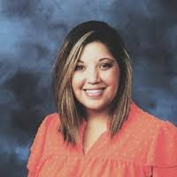 Corinna Thomas's Instagram, Twitter & Facebook