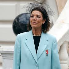 Si le jeune amoureux venait quand même à désobéir à son père, ce dernier prévient tout de même : Caroline De Monaco Son Ex Arrete Par La Police Pour Maltraitance Femme Actuelle Le Mag