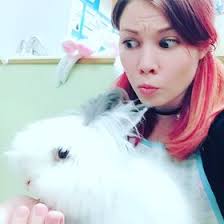 Sabrina Bean (thehappybeanie)