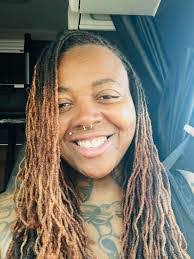 Laverne Singleton's Instagram, Twitter & Facebook