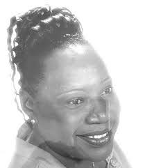 Ursula Wells's Instagram, Twitter & Facebook