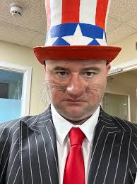 Matt Odietus interview, Toronto, Canada, 2003, shot by Aldo Erdic. THANK  YOU Doug Duncan for passing this on! Quality interview. Matt discusses  Norfolk/Virginia Beach, Canada, The White Stripes, Doug “Goose”