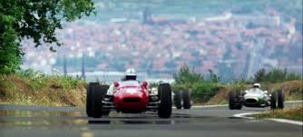 Pete musi opuścić zespół, zaś scott leczy rany po ciężkim wypadku na torze. Grand Prix 1966 Film Review Filmkuratorium