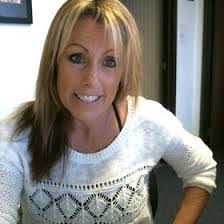 Donna Dymond's Instagram, Twitter & Facebook