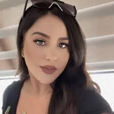 Mayra Coronado (@coronadolizm)