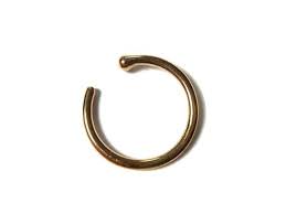 This videos teaching you how to properly put in a nose hoop since many people struggle with how to do so! Rose Gold Nose Hoop Horseshoe With Stopper Nostril Septum Etsy