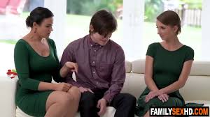 Step-mom threesome fucks stepson & stepdaughter - XNXX.COM