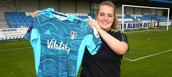 Get the latest leeds united news, scores, stats, standings, rumors, and more from espn. Leeds United Women Welcome Lauren Joyce To The Team Leeds United