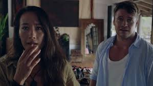 This movie was produced in 2020 by charlie brooker director with hugh grant, cristin milioti and samuel l. Death Of Me Ending Explained Are Christine And Neil Dead Or Alive