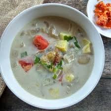 Bahkan, hampir diseluruh daerah di indonesia, berbagai rumah makan menjadikan soto betawi sebagai menu utama. Cara Membuat Soto Kikil Santan Kita