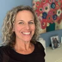 Victoria Coffey's Instagram, Twitter & Facebook