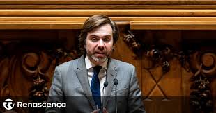 Não é a minha, é a do cds, concluiu. Covid 19 Cds Critica Cerimonia Do 25 De Abril No Parlamento Renascenca