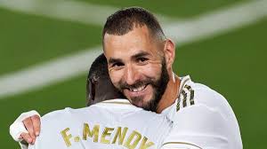 Benzema fue apartado de la selección a finales de 2015 tras su implicación en el 'caso valbuena', ya que el delantero del real madrid presuntamente presionó a su compañero de selección pagase cierta. Karim Benzema The New King Of Real Madrid Eurosport