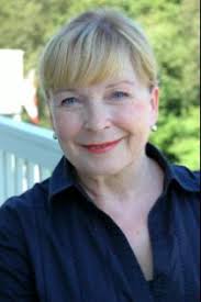 Amazon.com: The Cozy Chicks Kitchen: 9781470199302: Chicks, The Cozy,  Baker, Deb, Adams, Ellery, Bartlett, Lorraine, Collins, Kate, Webber,  Heather, Sweeney, Leann, Sefton, Maggie: Books