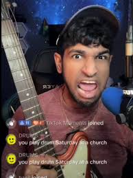 Damian Callinan Comedian