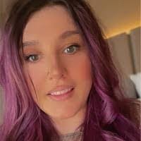 Andrea Heroux's Instagram, Twitter & Facebook