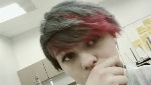 This is a stunning pixie hairstyle with random cuts. How To Style Short Emo Hair 2016 Youtube