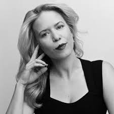 Ashley Sweeney's Instagram, Twitter & Facebook