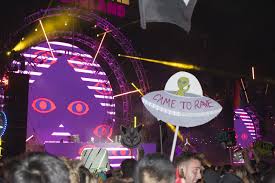 Little Alien Friend For Today S Totem Tuesday Totem Tuesday Nocturnal Wonderland 2018 Edm Totem Ravetotem Fe Space Grunge What Is A Totem Coachella Looks