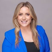 Kathy Carlin's Instagram, Twitter & Facebook