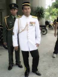 Adat perkahwinan pegawai polis ummi nani. Baju Istiadat Tentera Darat Kahwin