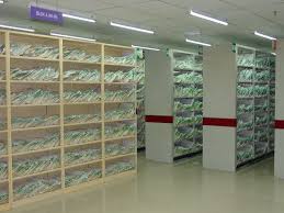 Namun penggunaan sistem ini dianggap membebankan guru kerana sistem ini dikatakan lambat dan tidak membantu guru mendapatkan maklumat kerana guru masih perlu merekodkan daa pelajar dalam buku rekod pelajar. Perpustakaan Rekod