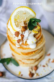 Vegane Pancakes Mit Zitrone Pflanzlichem Joghurt Rezept Lebensmittel Essen Vegane Rezepte Fruhstuck Rezepte