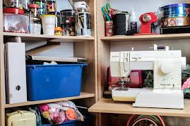 This ikea craft room desk also comes with a glass top and hence gains a lovely modern appeal. Ikea Hack Craft Pod Queen Lila