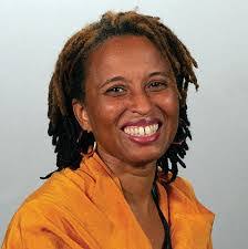 Carmen Holcomb's Instagram, Twitter & Facebook