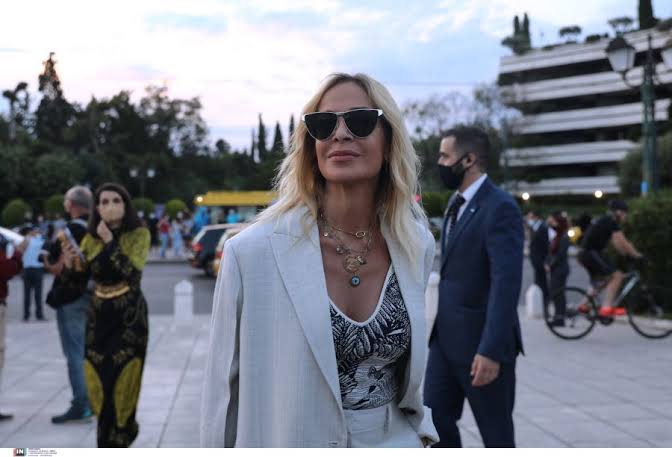 Άννα Βίσση για Γιώργο Μαζωνάκη: «Δεν θα ξεχάσω ποτέ τη φωνή του» -  neolaia.gr