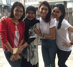 Basariah abdul latiff (cerai) noraina mohd. Istri Baru Jamal Abdillah Latest Oldest Most Discussed Most Shared Most Viewed