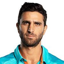 Juan sebastián cabal (izquierda) y robert farah (derecha) sostienen el trofeo que los acredita como campeones del us open, en nueva york, estados los actuales líderes del ranking mundial de dobles de la atp doblegaron a la pareja conformada por el español marcel granollers y el argentino. Robert Farah Overview Atp Tour Tennis