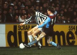 Boniek is the legendary polish football player who played with juventus for 3 seasons from 1982 to 1985. Juventus Zbigniew Boniek Is Challenged By Aston Villas