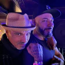 Verified Legendary Status 🙌🏽 My G and longtime brother in House Dj David  Morales visiting me in the booth is both an honor & a pleasure