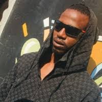 Paul Mako's Instagram, Twitter & Facebook