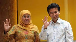 Jika ini kurang cocok silahkan pilih hasil yang ada dibawah ini. Emil Dardak A Rising Star Ceritalah With Karim Raslan
