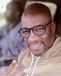 Long shot, but any "mighty companions" near moi in Bergerac, France?