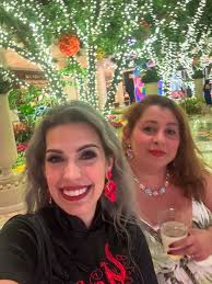 Stephanie Ely (@stephanie_tonys) • Instagram photos and videos