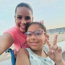 Karla Beatriz Arana Araujo (@karlaarana1986) • Instagram फोटोहरू र भिडियोहरू