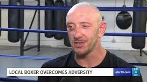 Sacramento boxer Blake McKernan overcomes life-threatening illness, poised  to step back in ring