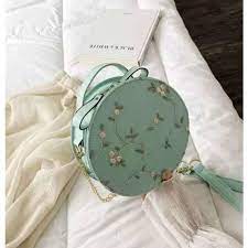 Ini dia tas selempang yang cantik untuk wanita. Jual Tas Wanita Bulat Sling Bag Tas Selempang Wanita Tas Bahu Cross Shoulder Online Mei 2021 Blibli