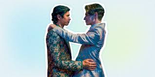 Homecoming Vs. Prom – Differences You Should Know